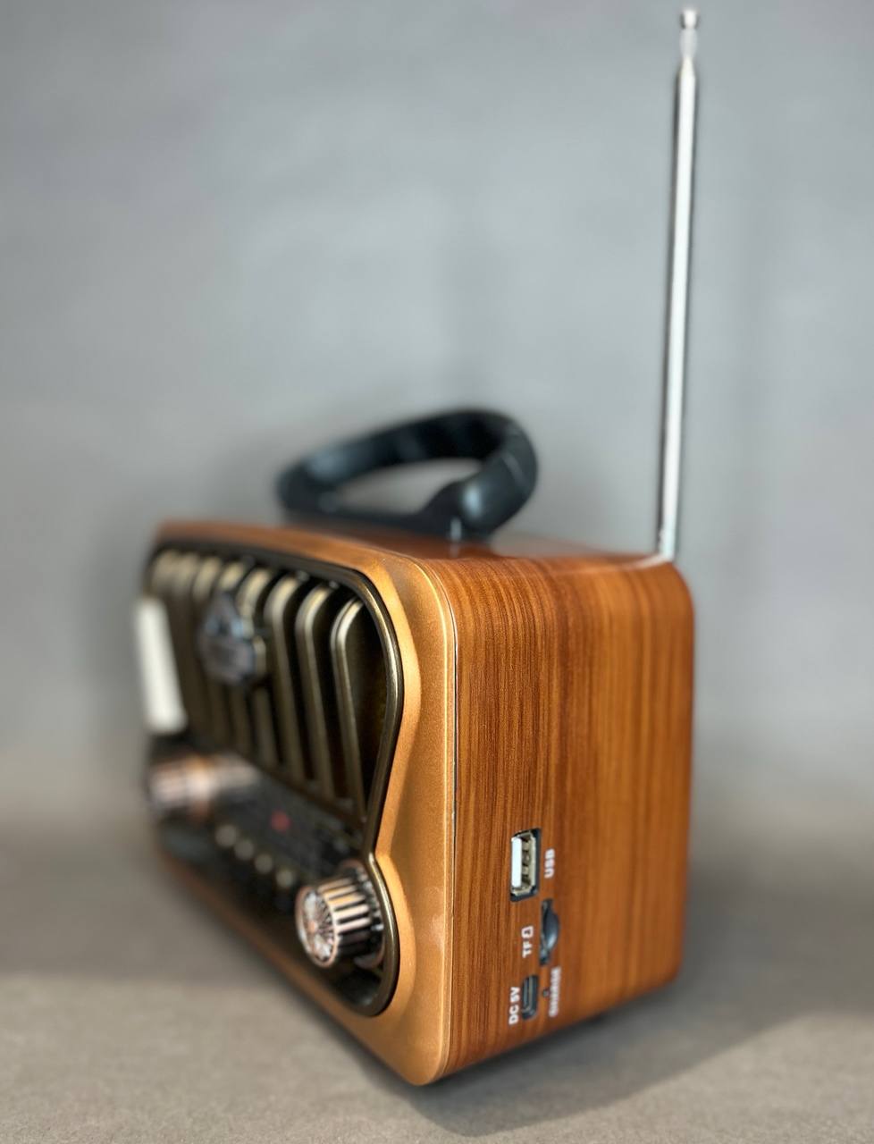 اسپیکر رادیویی