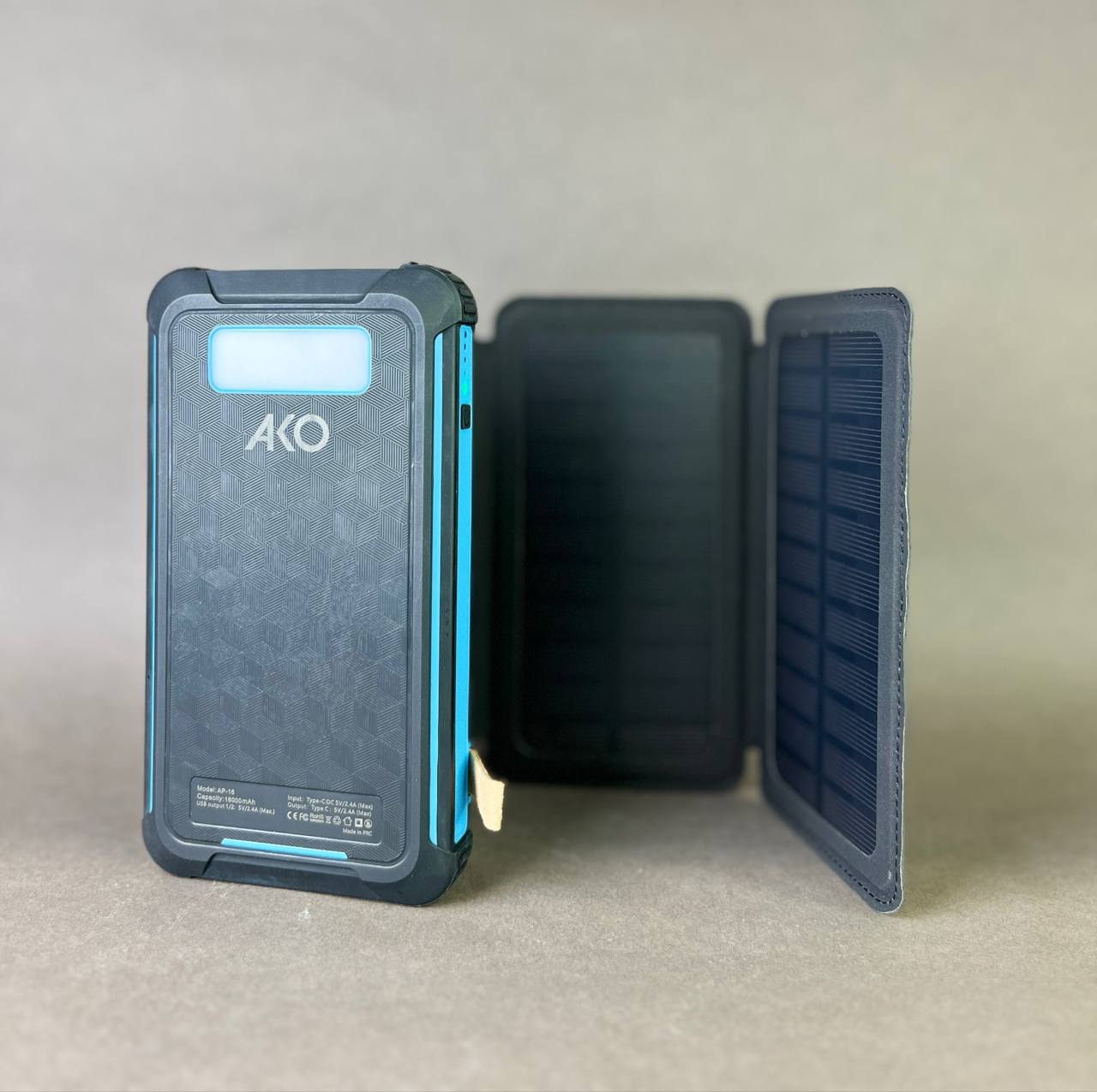 پاوربانک خورشیدی AKO مدل AK-16