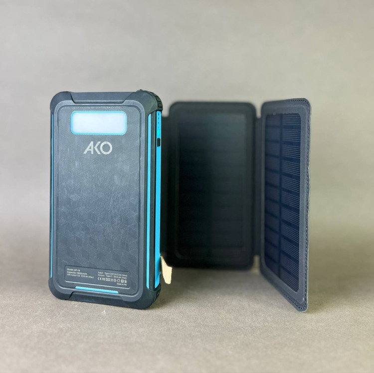 پاوربانک خورشیدی AKO مدل AK-16