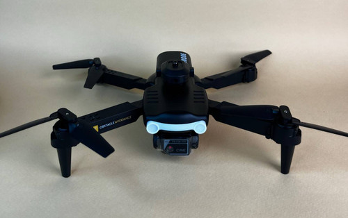 کوادکوپتر کنترلی برند DRONE مدل H8 با موتور براشلس