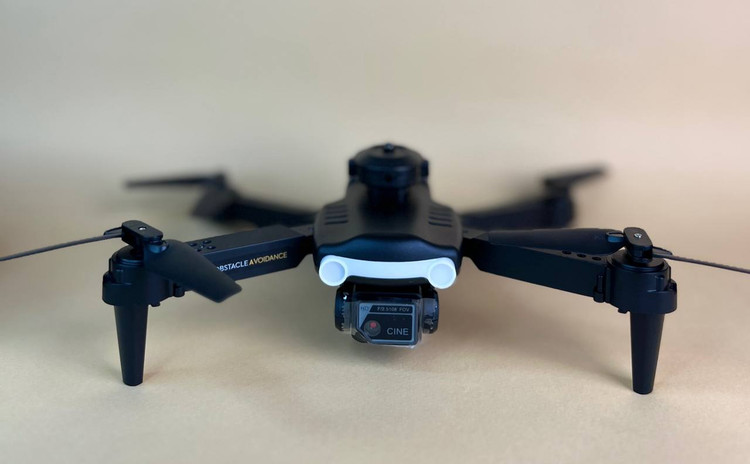 کوادکوپتر کنترلی برند DRONE مدل H8 با موتور براشلس